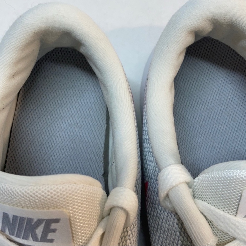 Nike Women's Gray and Pink Sneakers (Size 10) - Picture 4 of 8
